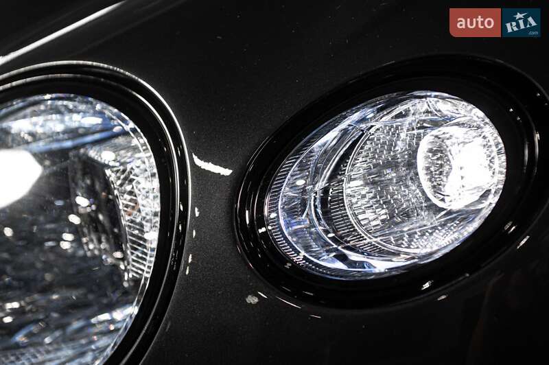 Кабриолет Bentley Continental GT 2022 в Одессе фото 95 Кабриолет Bentley Continental GT 2022 в Одессе
