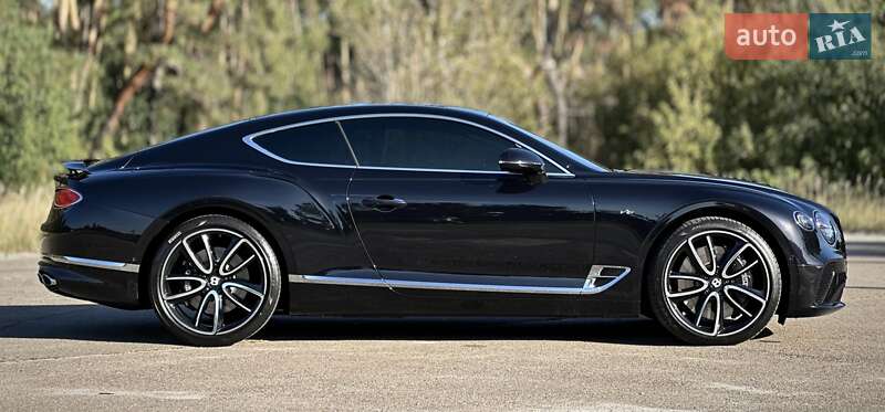 Купе Bentley Continental GT 2020 в Киеве