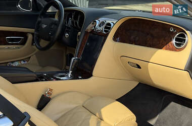 Купе Bentley Continental GT 2004 в 