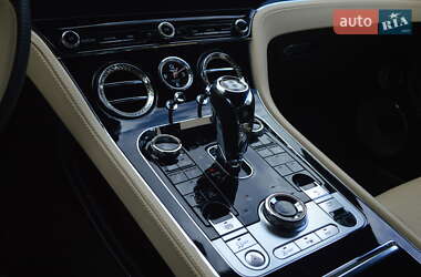 Седан Bentley Continental GT 2019 в  фото 28 Седан Bentley Continental GT 2019 в