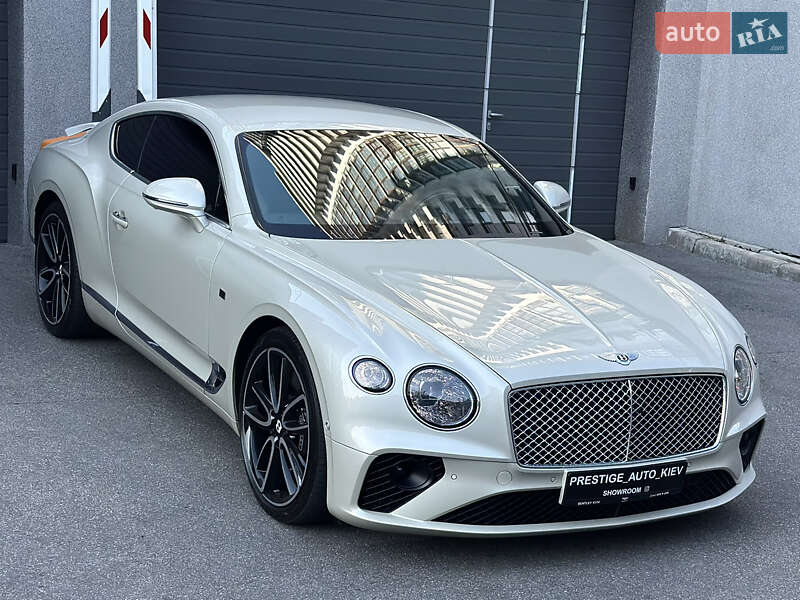 Купе Bentley Continental GT 2018 в Києві