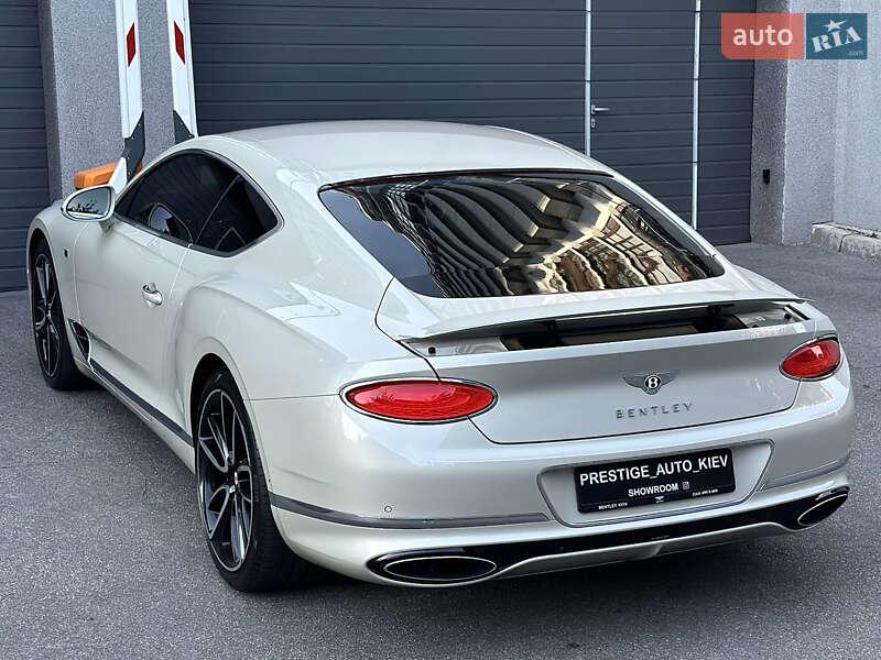 Купе Bentley Continental GT 2018 в Києві