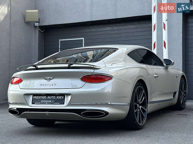 Купе Bentley Continental GT 2018 в Києві