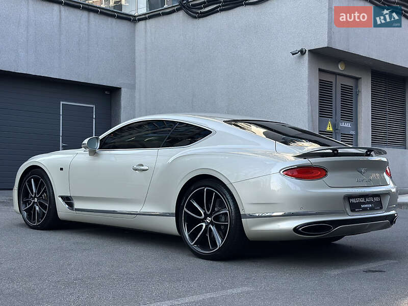 Купе Bentley Continental GT 2018 в Києві