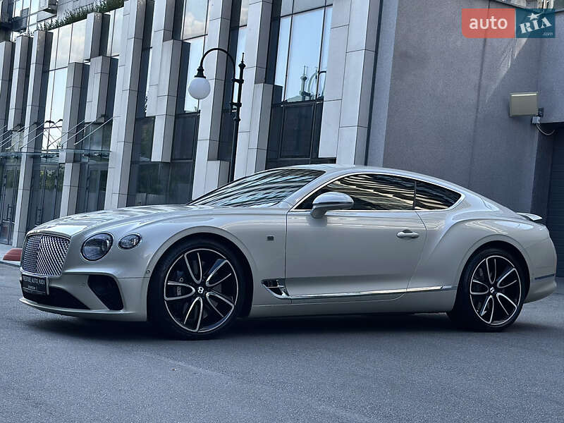 Купе Bentley Continental GT 2018 в Києві фото 12 Купе Bentley Continental GT 2018 в Києві