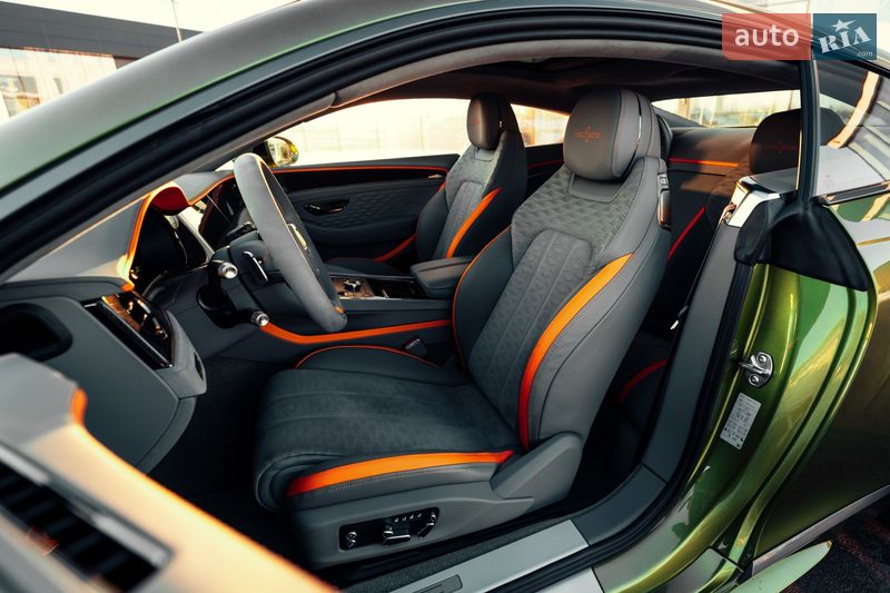 Купе Bentley Continental GT 2024 в Киеве