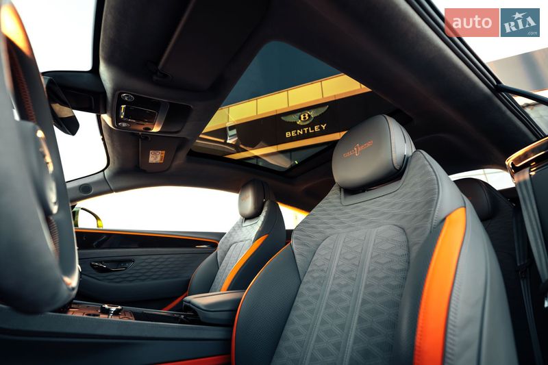 Купе Bentley Continental GT 2024 в Киеве