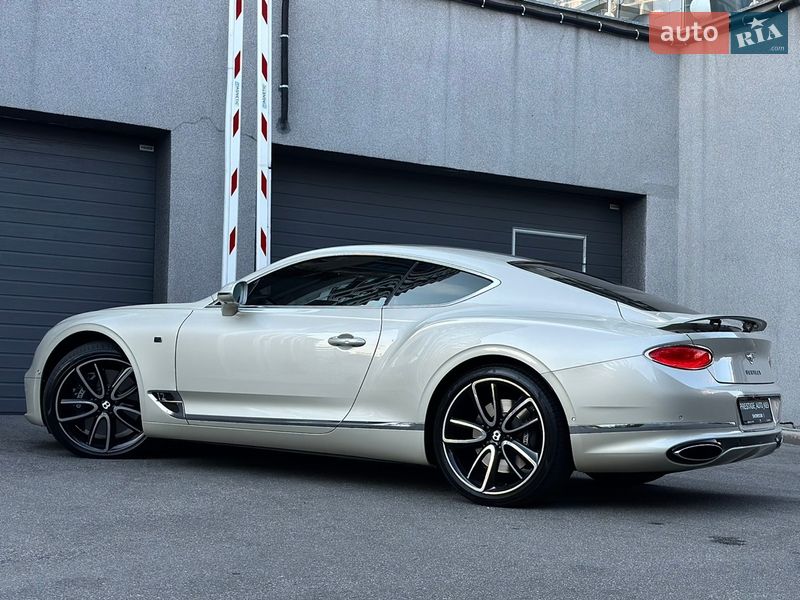 Купе Bentley Continental GT 2018 в Киеве