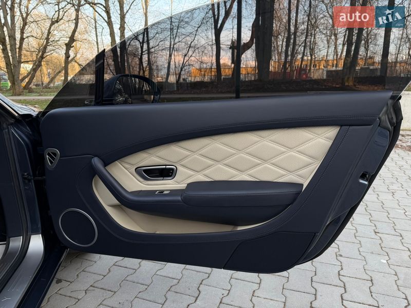 Купе Bentley Continental GT 2013 в Тернополі