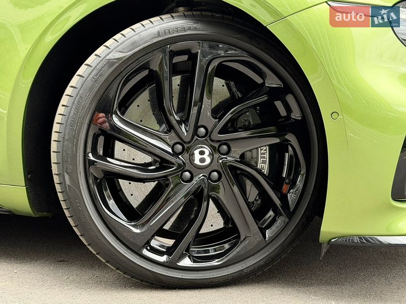 Купе Bentley Continental GT 2025 в Киеве