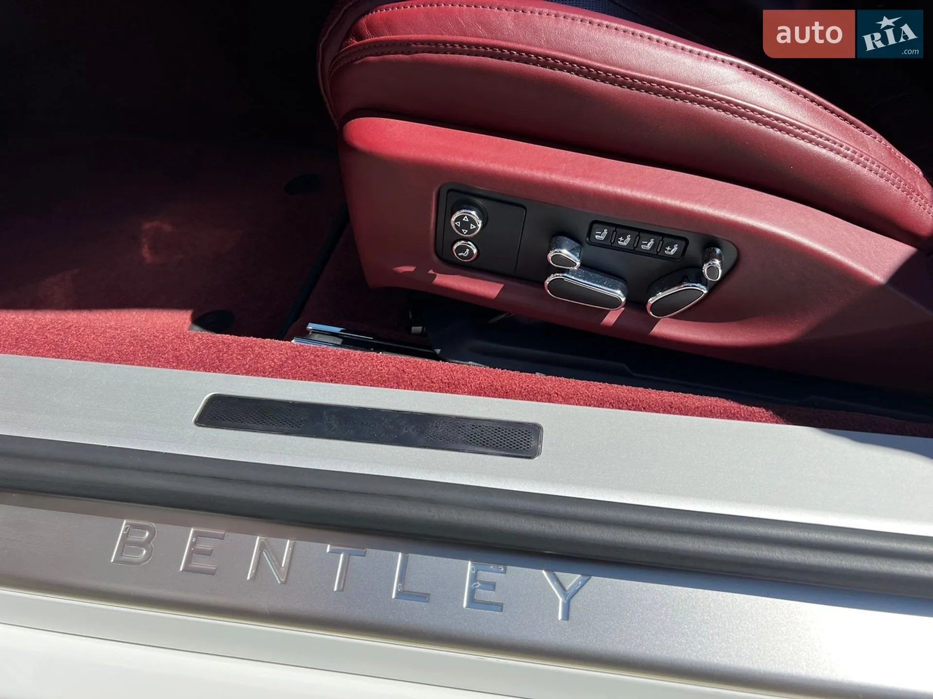2020 Bentley Continental - мініатюра 15