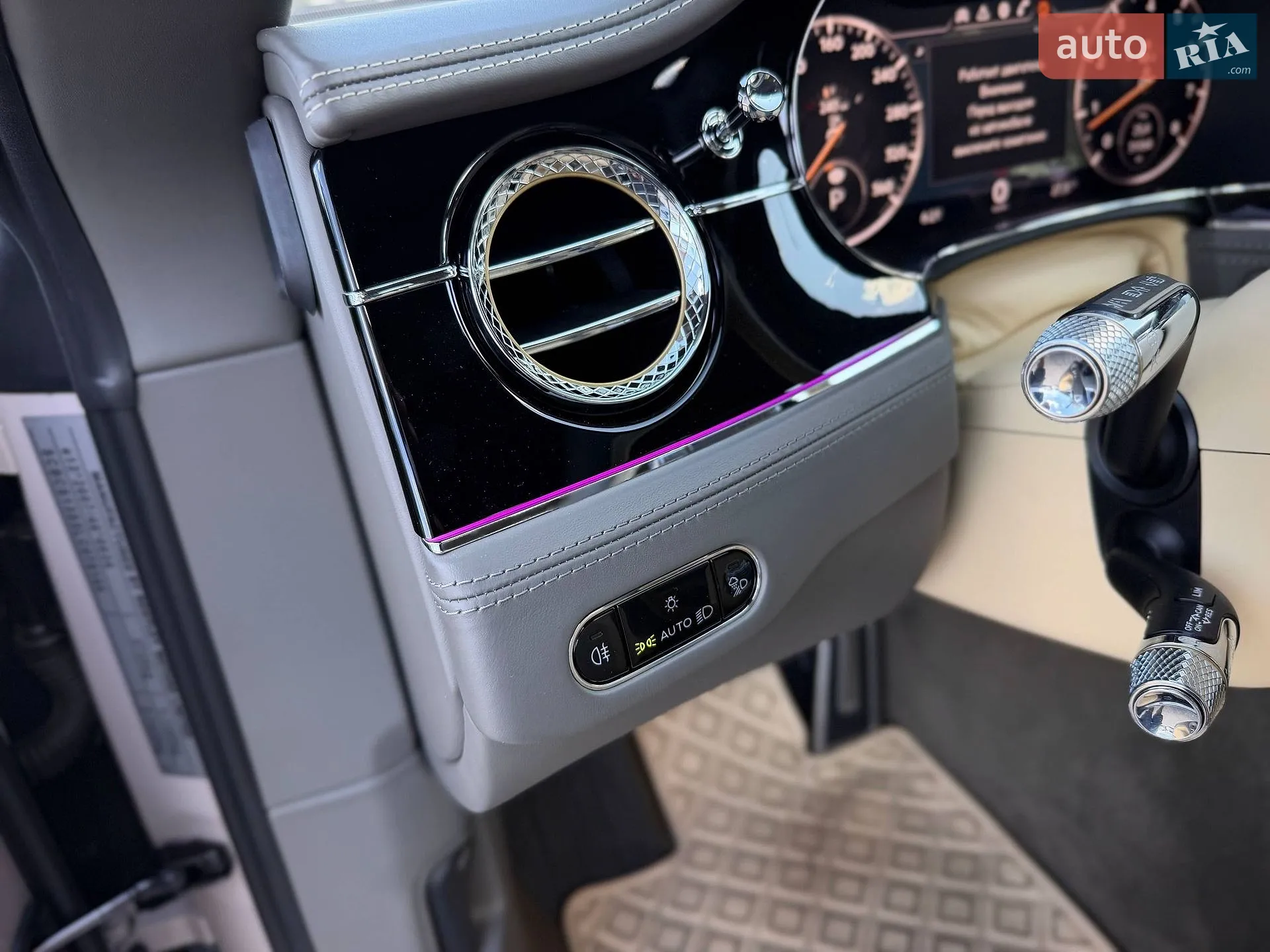 2019 Bentley Continental - мініатюра 60