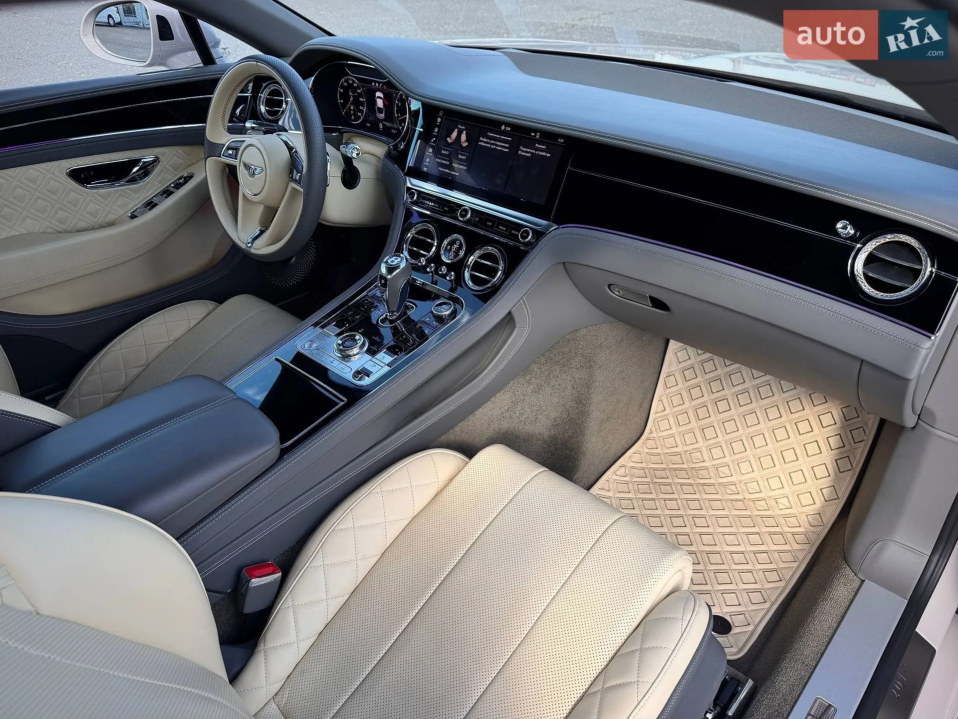 2019 Bentley Continental - мініатюра 74