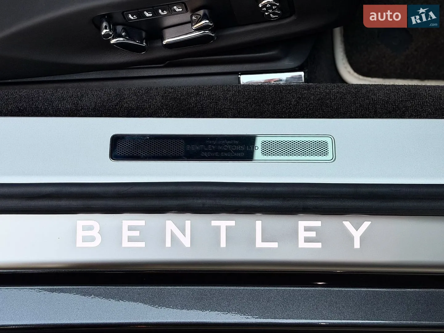 2018 Bentley Continental - мініатюра 40