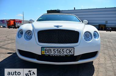 Кабриолет Bentley Continental 2004 в 