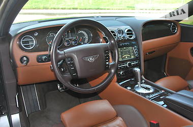 Купе Bentley Continental 2010 в Києві