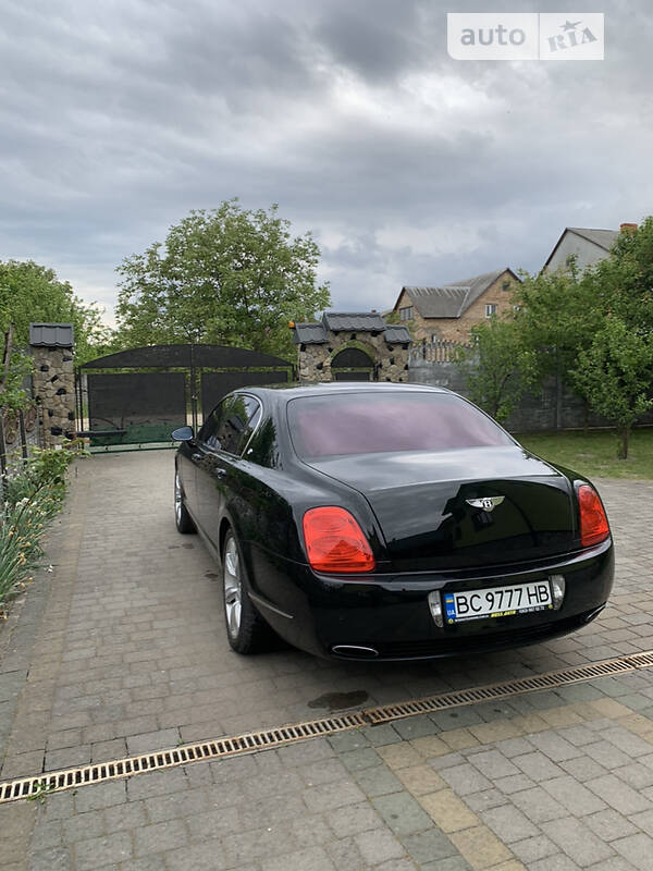 Седан Bentley Continental 2007 в Львове