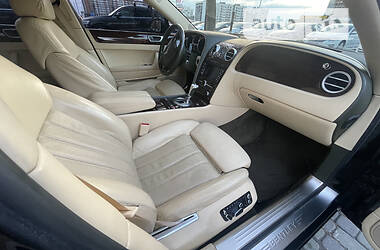 Седан Bentley Continental 2007 в Львове