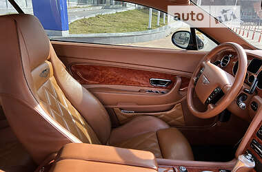 Купе Bentley Continental 2006 в 