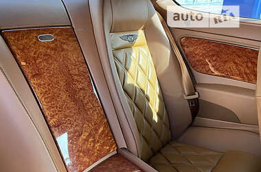 Купе Bentley Continental 2006 в 