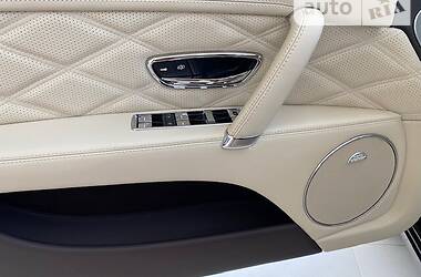 Седан Bentley Flying Spur V8 2015 в Киеве