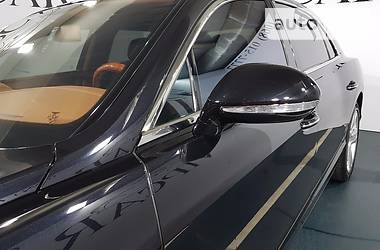 Седан Bentley Flying Spur 2015 в Киеве
