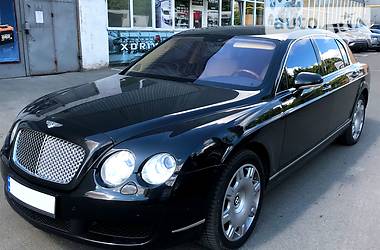 Седан Bentley Flying Spur 2006 в Киеве