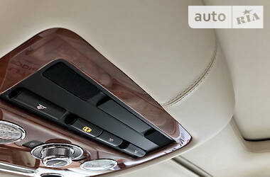 Седан Bentley Flying Spur 2013 в Киеве