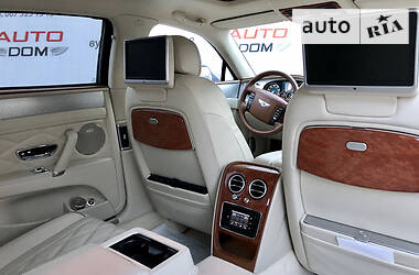 Седан Bentley Flying Spur 2013 в Киеве