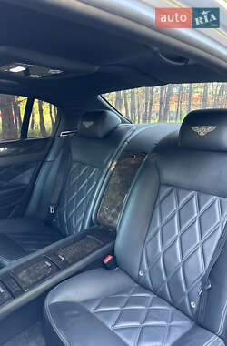 Седан Bentley Flying Spur 2008 в 