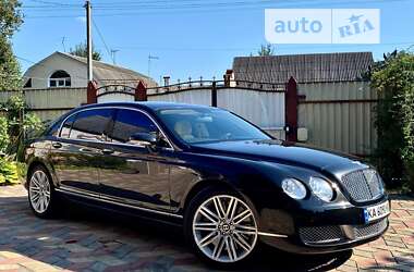 Седан Bentley Flying Spur 2007 в Львові