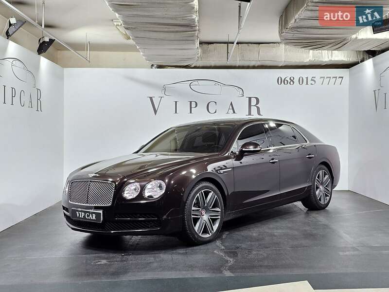 Седан Bentley Flying Spur 2017 в 