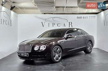 Седан Bentley Flying Spur 2017 в 