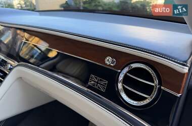 Седан Bentley Flying Spur 2020 в 