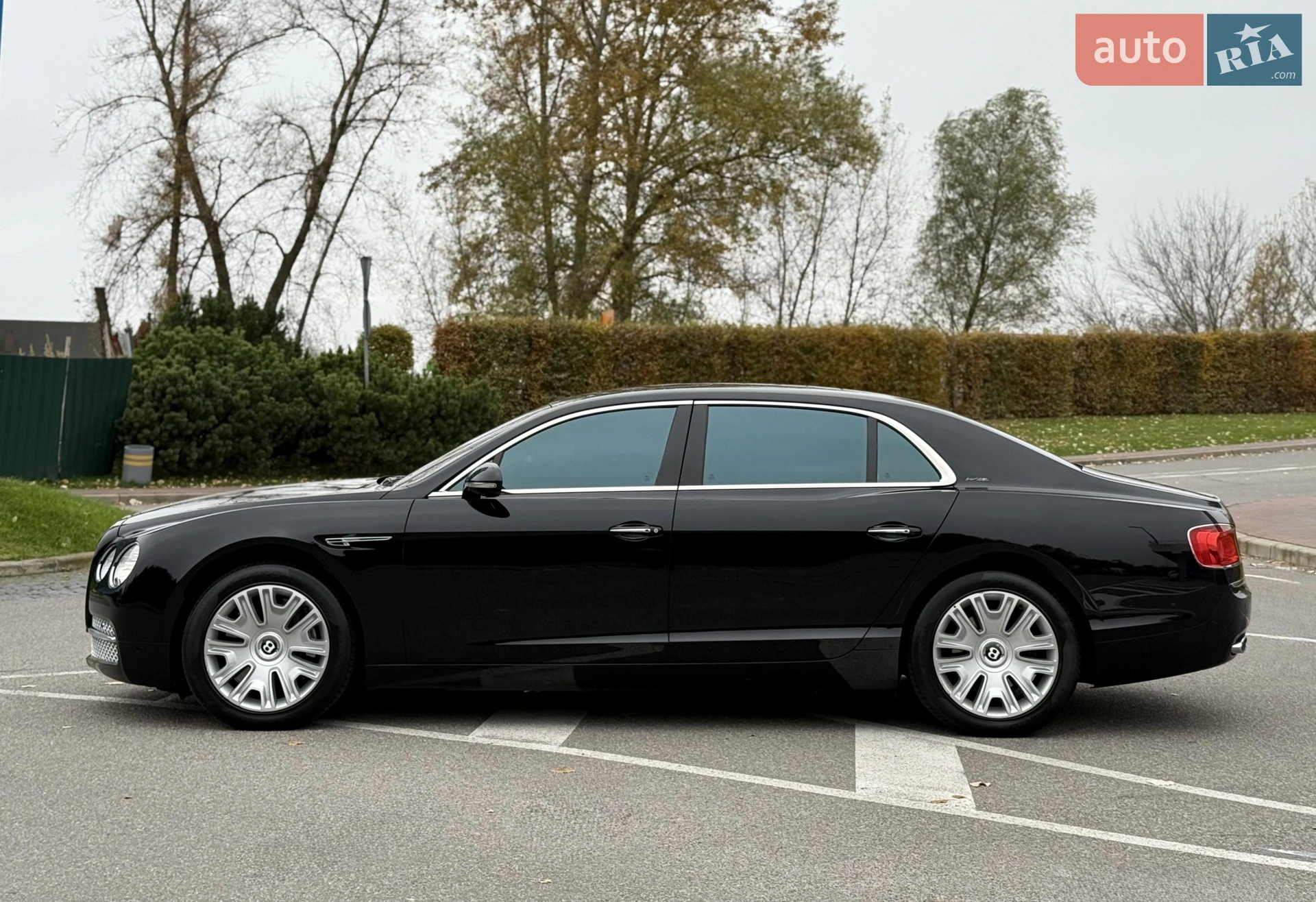 2013 Bentley Flying Spur - мініатюра 9