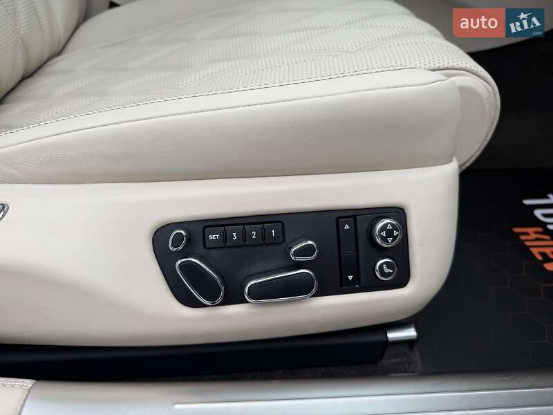 Седан Bentley Flying Spur 2013 в Киеве фото 48 Седан Bentley Flying Spur 2013 в Киеве