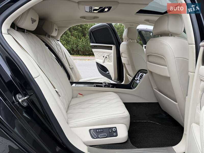Седан Bentley Flying Spur 2013 в Киеве фото 53 Седан Bentley Flying Spur 2013 в Киеве