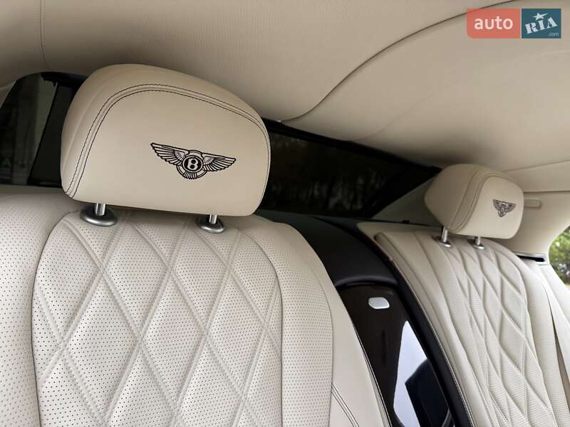 Седан Bentley Flying Spur 2013 в Киеве фото 59 Седан Bentley Flying Spur 2013 в Киеве