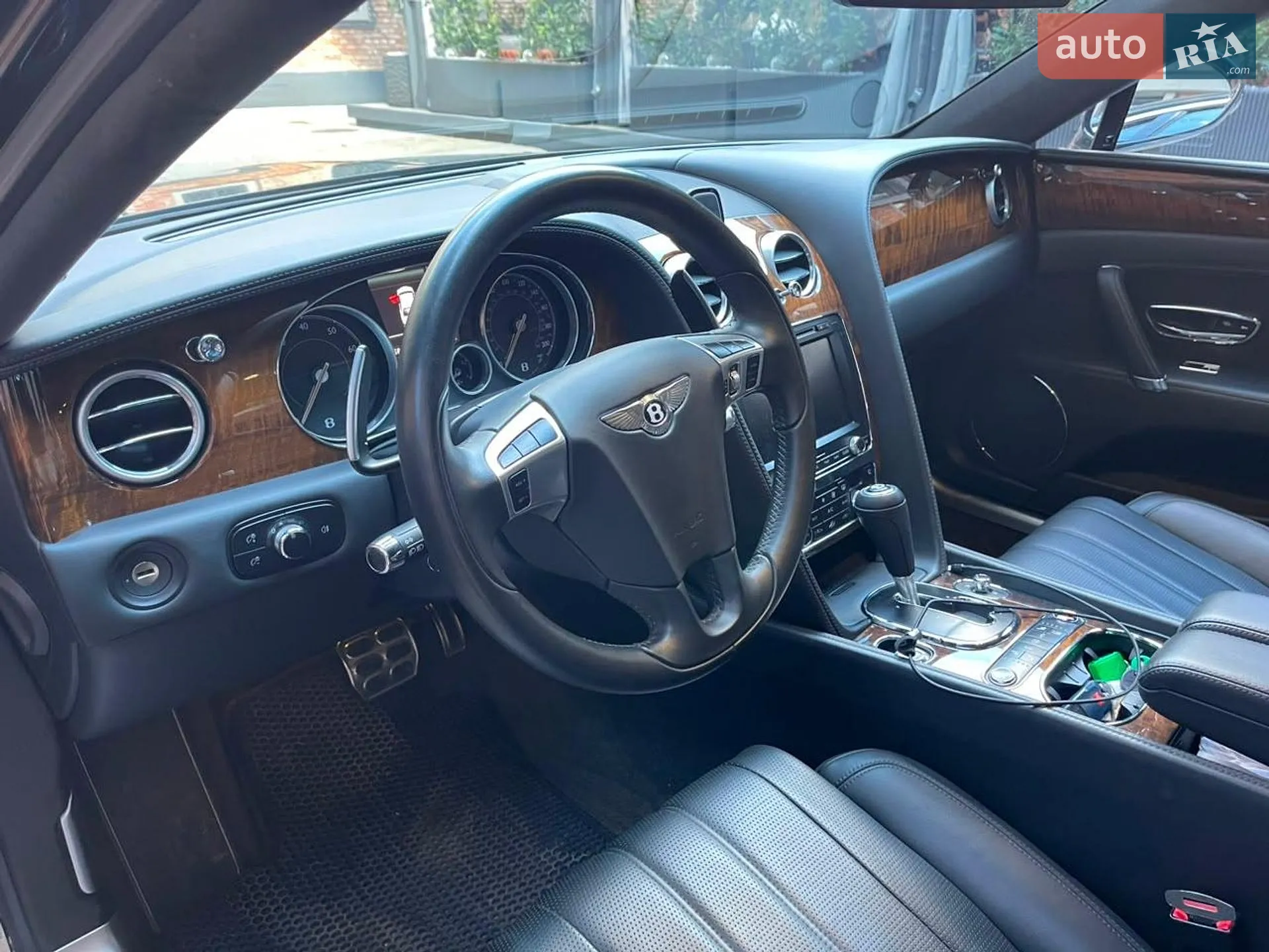 2015 Bentley Flying Spur - мініатюра 7