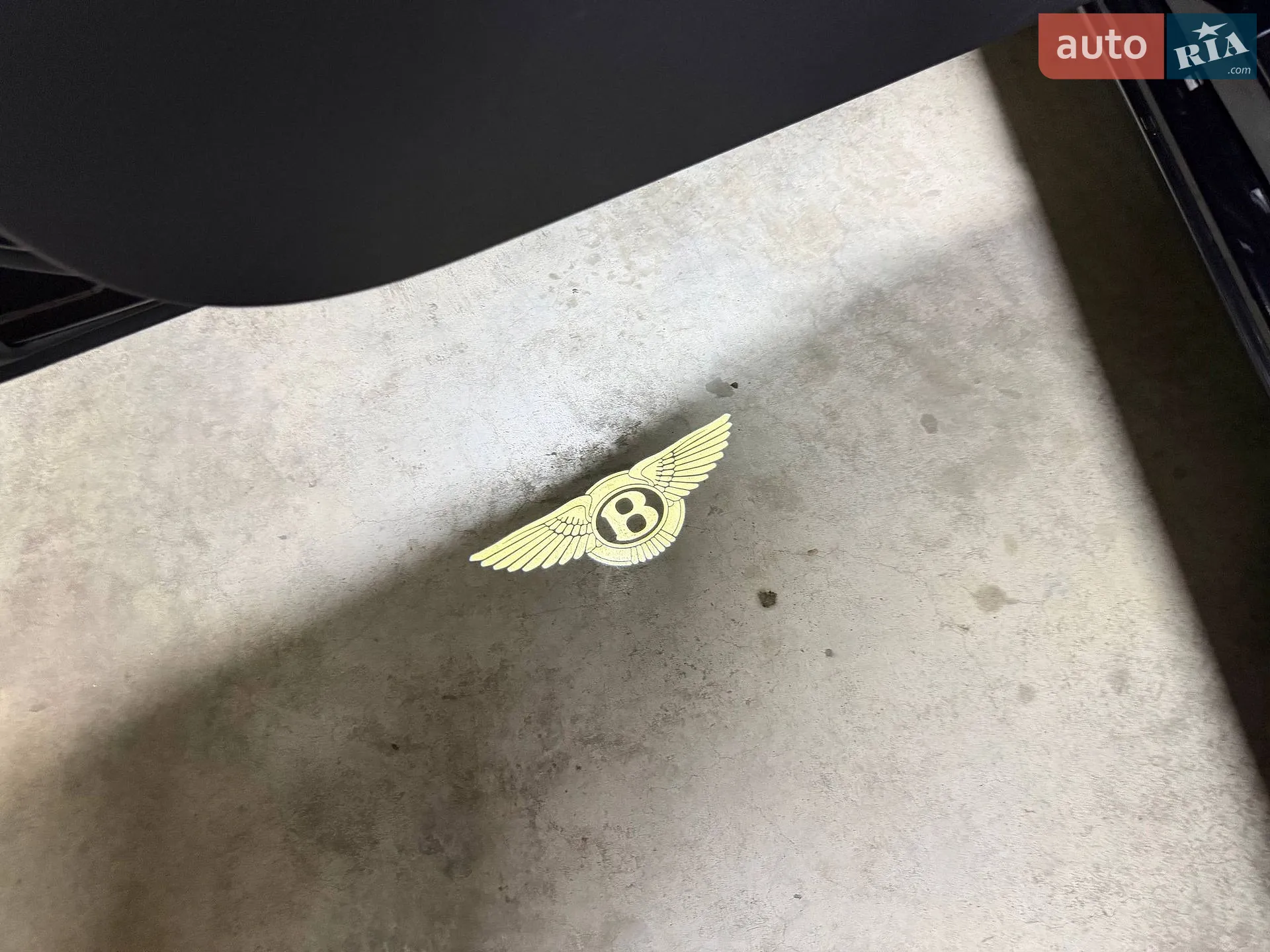 2020 Bentley Flying Spur - мініатюра 41