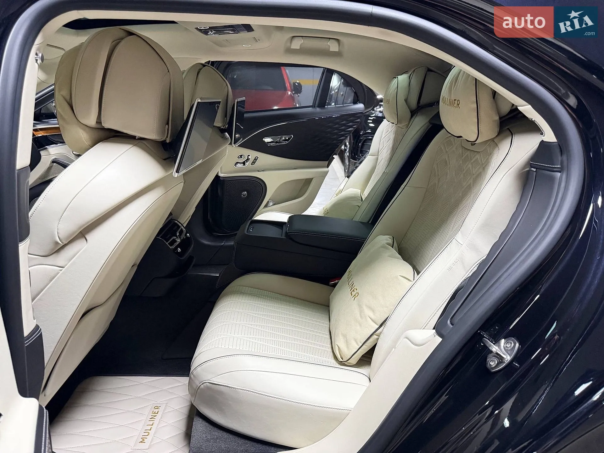 2020 Bentley Flying Spur - мініатюра 62