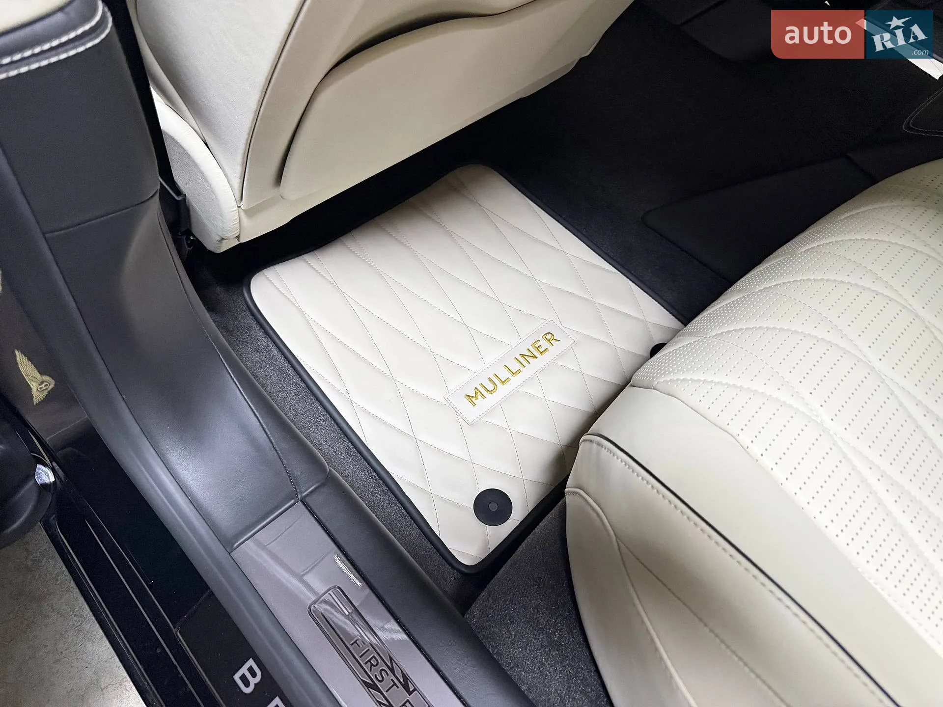 2020 Bentley Flying Spur - мініатюра 58
