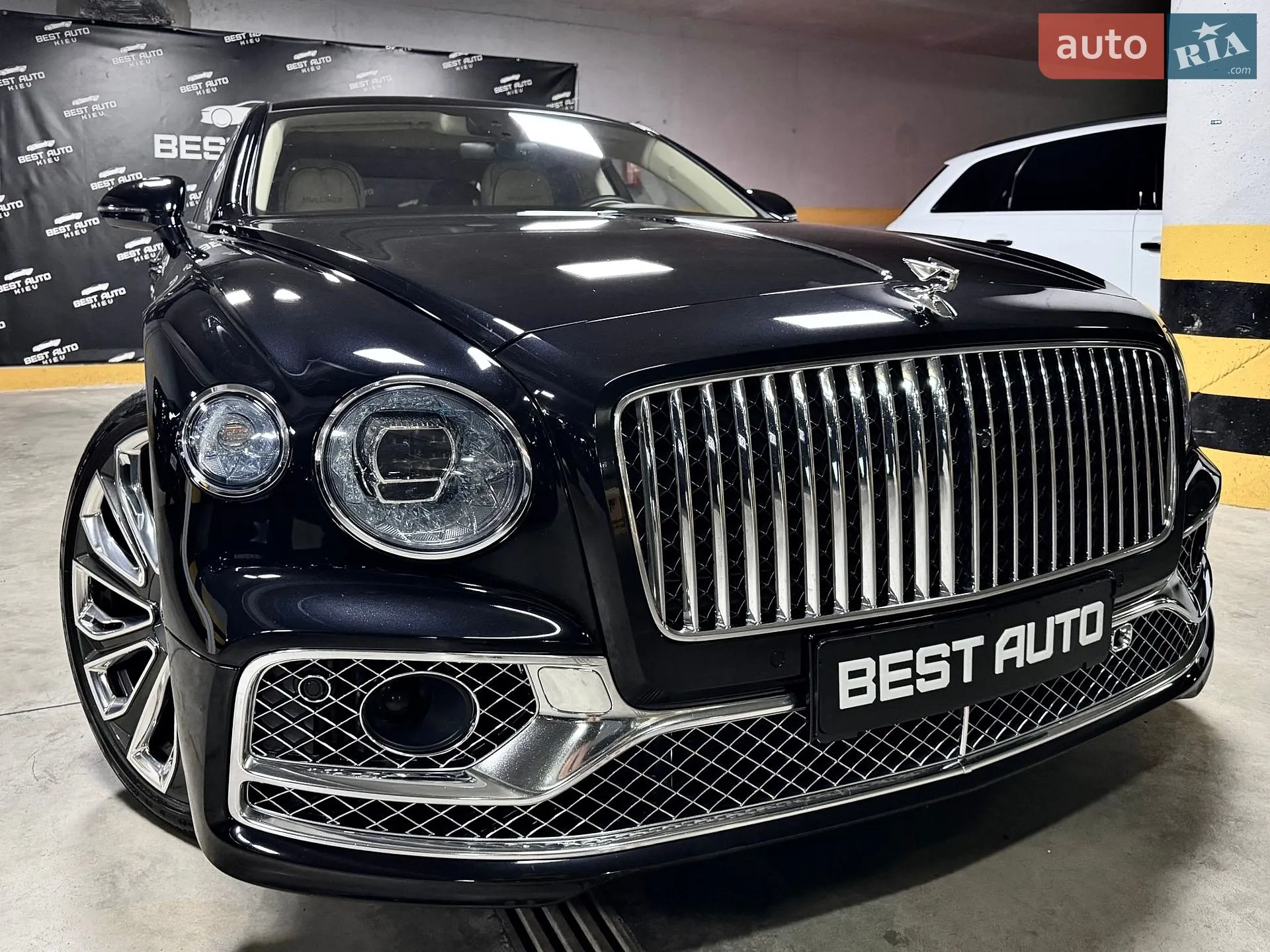 2020 Bentley Flying Spur - мініатюра 109