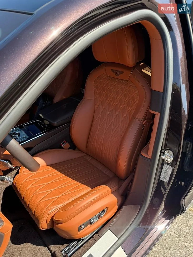 2021 Bentley Flying Spur - мініатюра 115