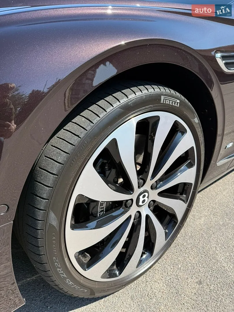 2021 Bentley Flying Spur - мініатюра 126