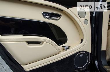 Седан Bentley Mulsanne 2012 в 