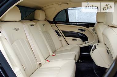 Седан Bentley Mulsanne 2012 в 