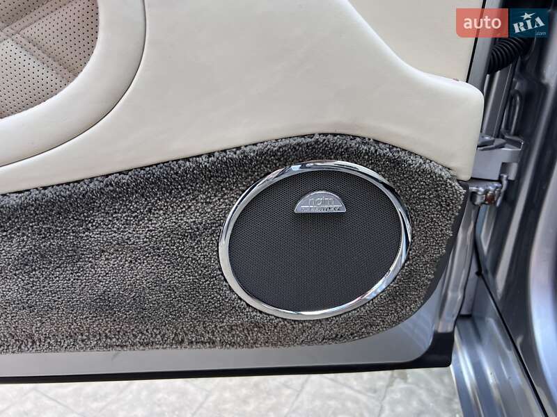 Седан Bentley Mulsanne 2010 в Львове