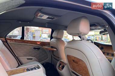 Седан Bentley Mulsanne 2010 в 