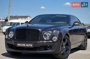 Седан Bentley Mulsanne 2015 в 